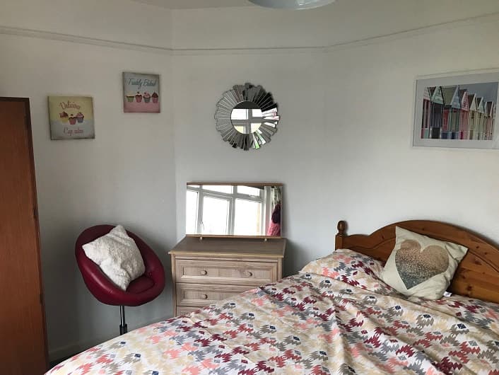 Room 4